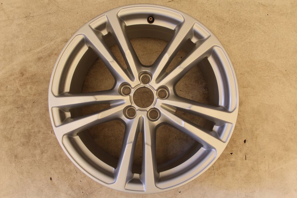 felga aluminiowa do audi a1 s1 17 5x100 et34 8x0601025br