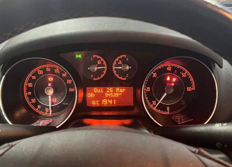FiAT PUNTO EVO SPORT 1.3 MultiJet Diesel