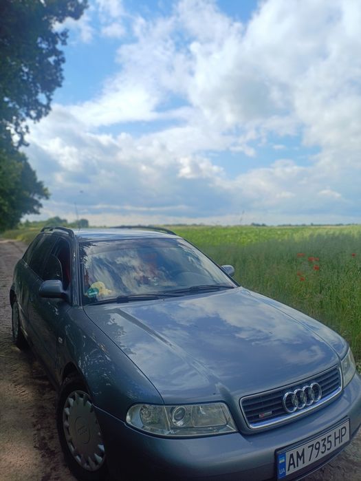 Продам автомобіль АУДІ А4 Б5