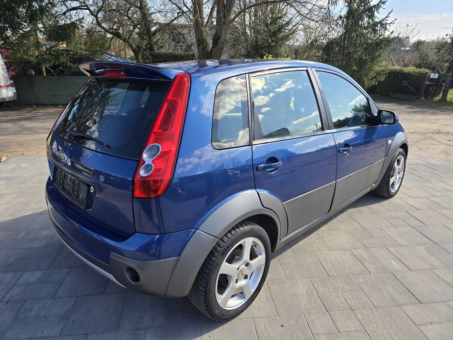 Fiesta/Lift/Cross/1.4 benzynka/Klima//