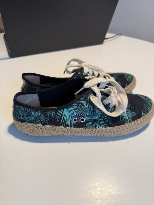 Buty EMU Espadryle