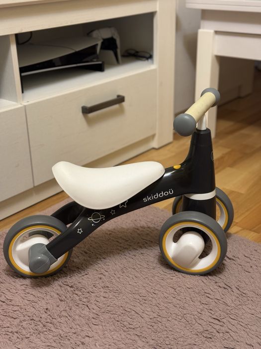 Біговел велосипед велобіг