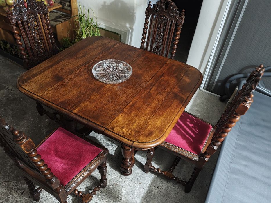 Stół+ 4 krzesła -okazja bardzo dobry stan