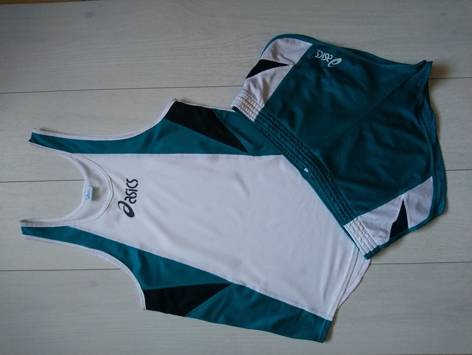 Спортивний костюм майка і шорти М розмір ASICS