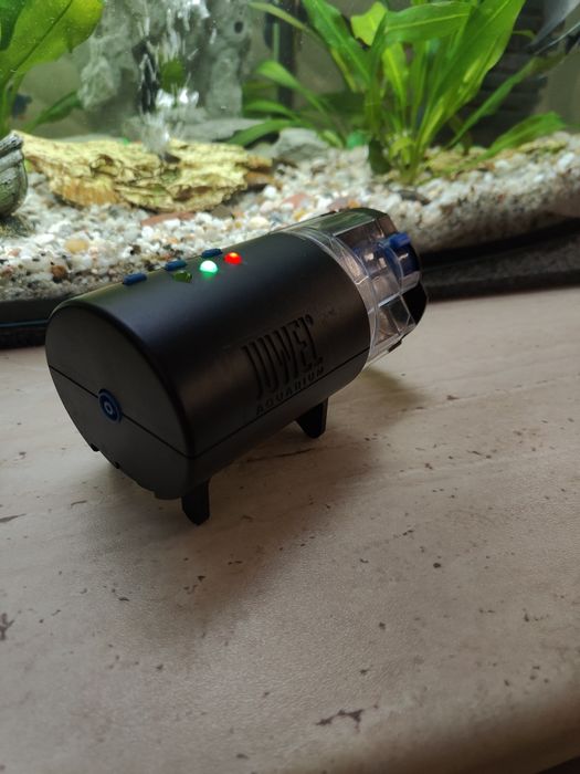 Juwel EasyFeed automatyczny karmnik do akwarium dla rybek