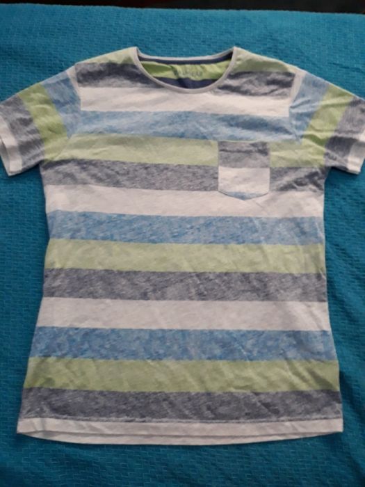 T-shirt Pull & Bear (como nova)