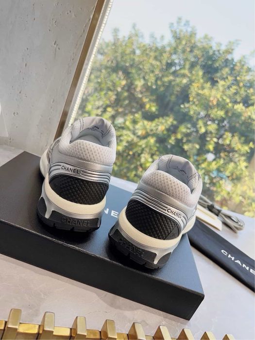 Кросівки chanel 38,39,40.