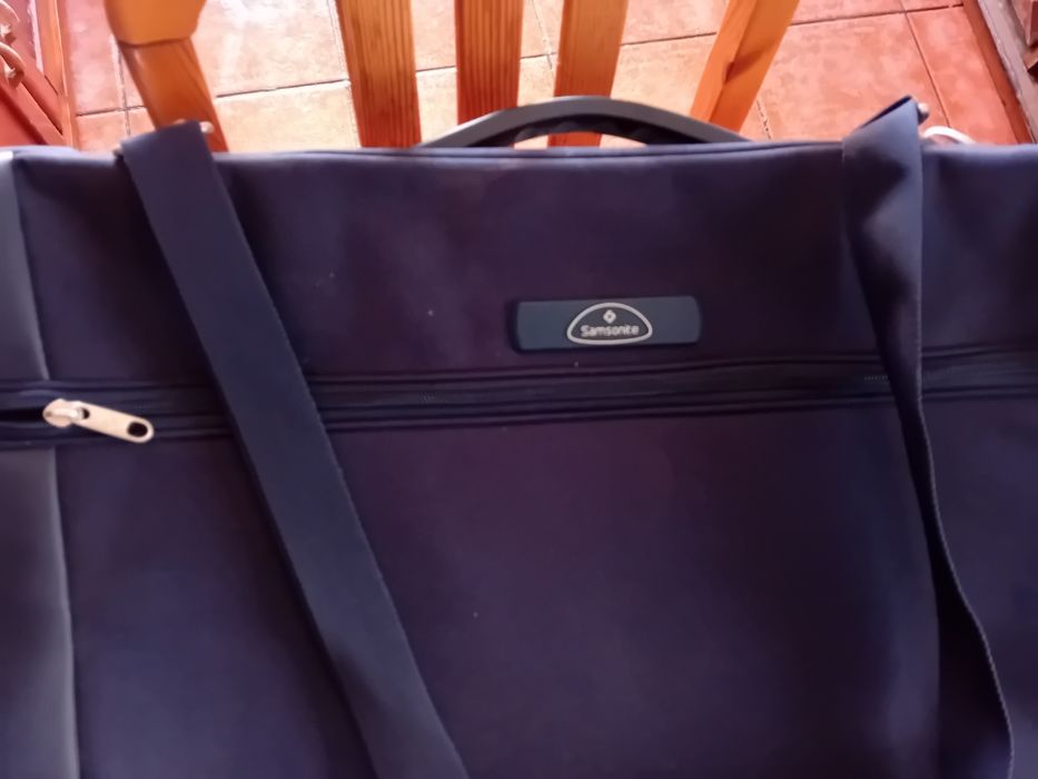Porta-Fatos Samsonite