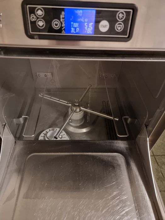 Посудомийка фронтальна Krupps K209ER