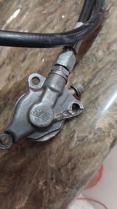 Машинка щеплення MAGURA KTM exc 06р