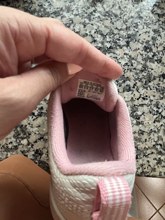 Ténis Adidas Advantage