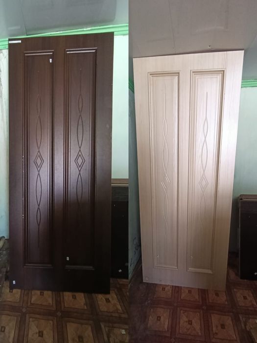 Двері 2м/0.80 м нові, читайте опис