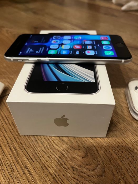 Apple iPhone SE 2020 128 GB
