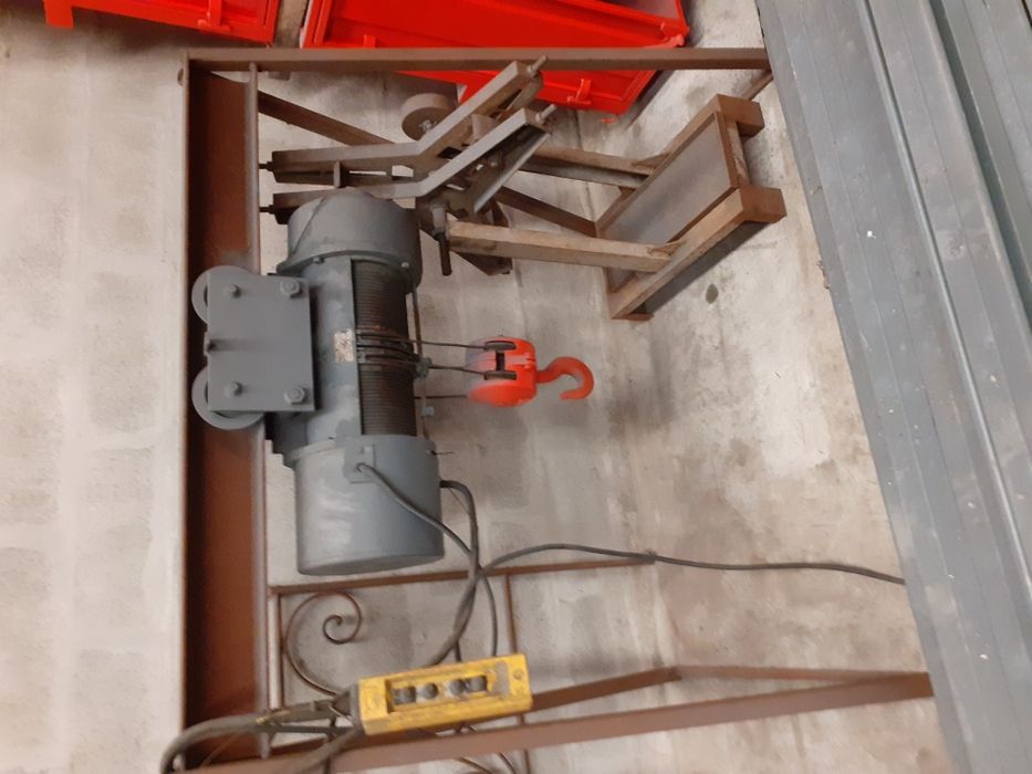 Guincho para ponte rolante n.007 +i.v.a.