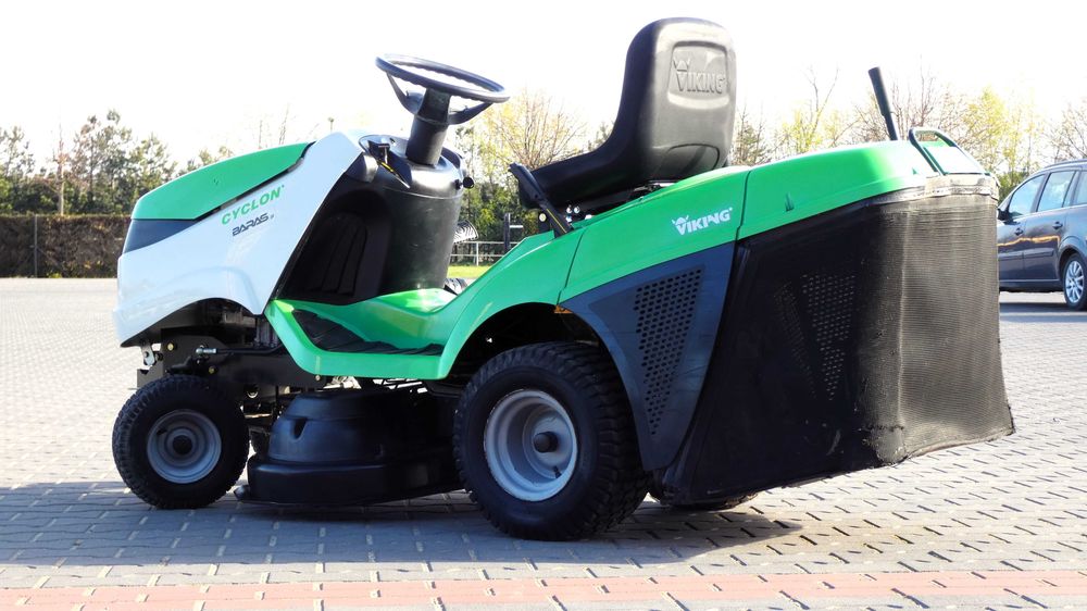 Traktor kosiarka Viking Cyclon MT585 B&S  (230402.6) Baras