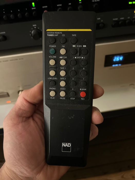 NAD 1600 Preamp z radiem przedwzmacniacz NAD 1600