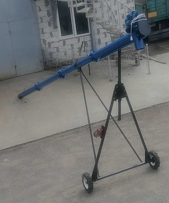 Шнек, шнековый погрузчик, винтовой конвейер, загрузчик, навантажувач