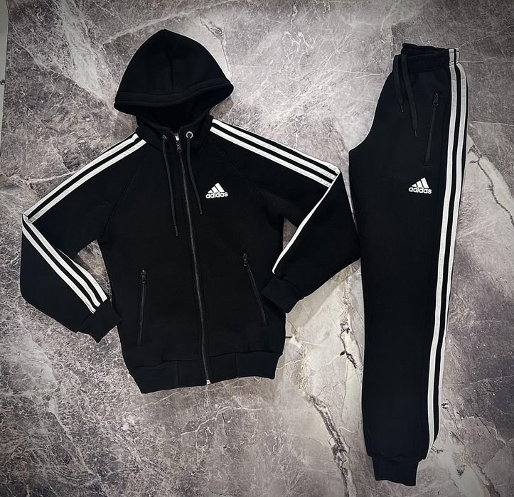 Теплі костюми для хлопців, підлітків,дівчат Adidas 140,146,152,158,164