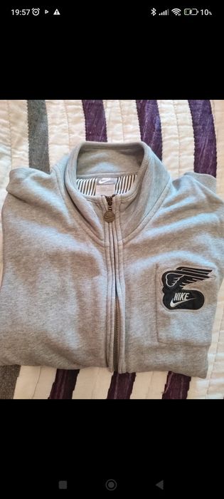 Casaco Nike cinza
