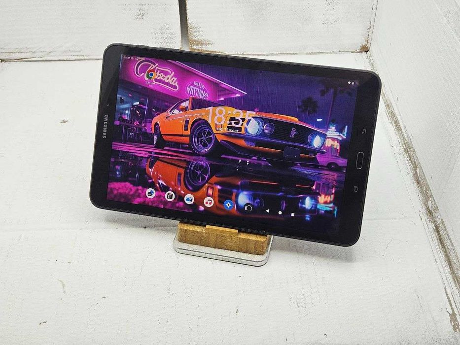 Samsung Galaxy Tab A 2/16 GB 9.8" планшет | Хороший стан | Для дитини | Школи | Хороша автономність