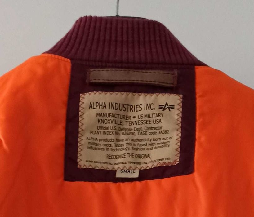 męska ocieplana kurtka Alpha Industries rozmiar S flyers bomber dwustronna