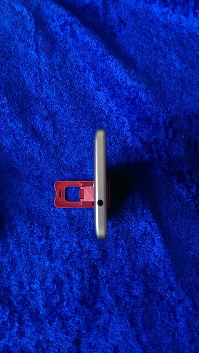 Новенький ZTE Blade V7 Lite 4G- без дефектов