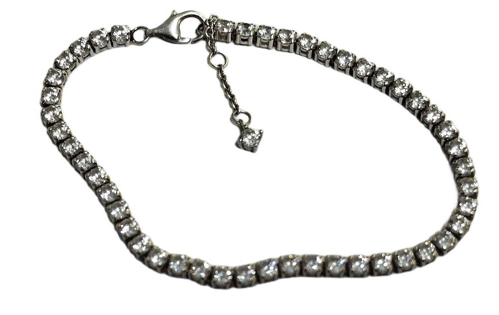 Śliczna srebrna bransoletka Próba 925 Waga 3,92g Długość 18,5 cm