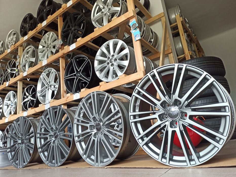 102 TSM Alufelgi 5x112 ET45 8,5jx19 Audi Volkswagen Seat Skoda Mercede