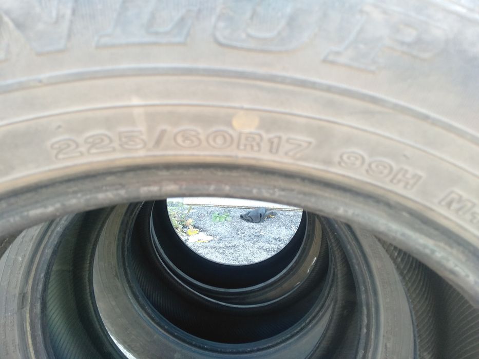 Шины летние бу 225 - 60 R17