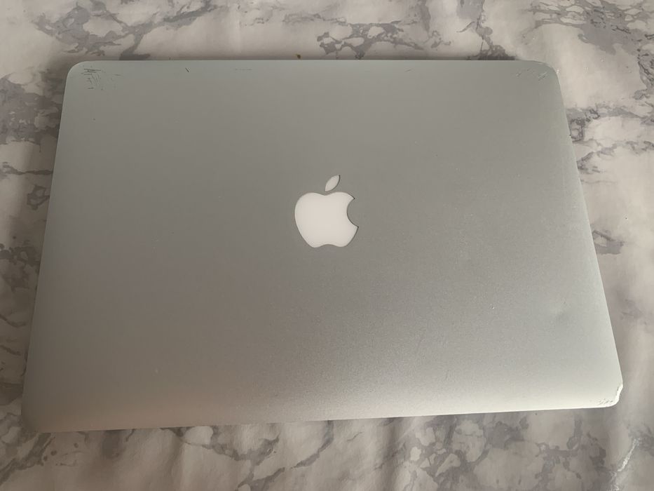 MacBoock Air (13-inch, Mid 2012)
