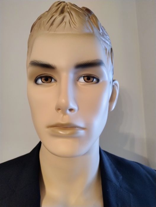 Manekiny całopostaciowe