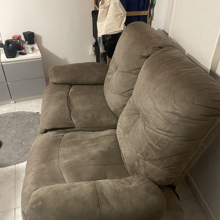 Sofá estado satisfatorio