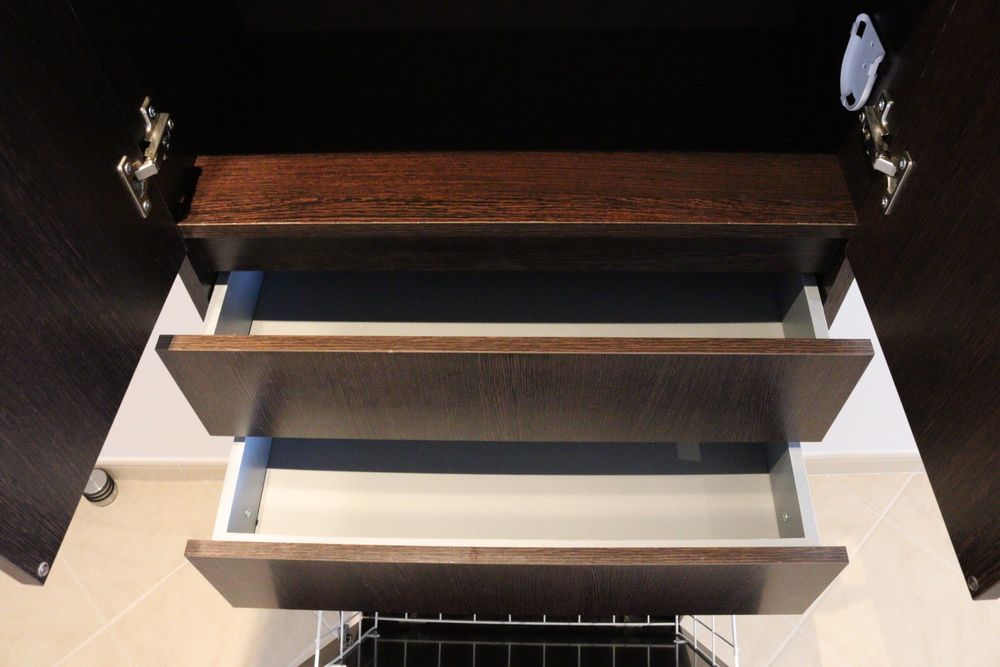 Móvel WC com cesto roupa