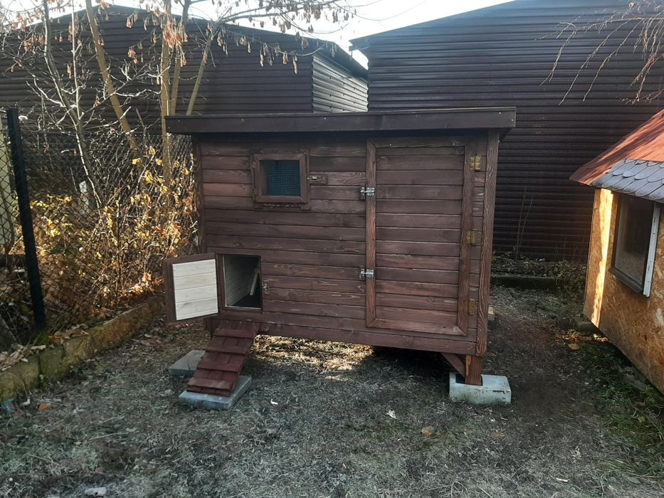 Kurnik dla kur drewniany