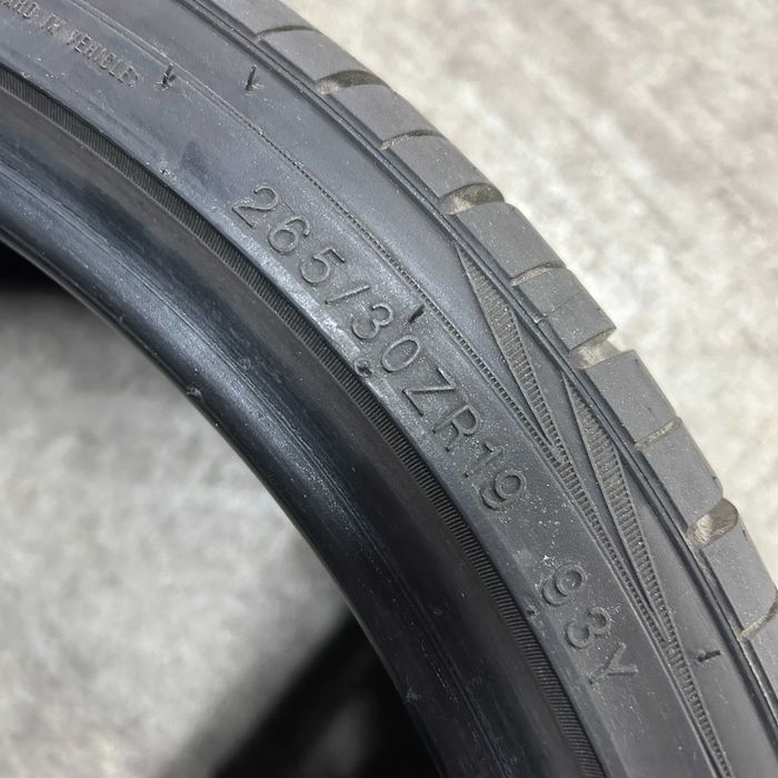 Pneu KUMHO 265 / 30 / R19