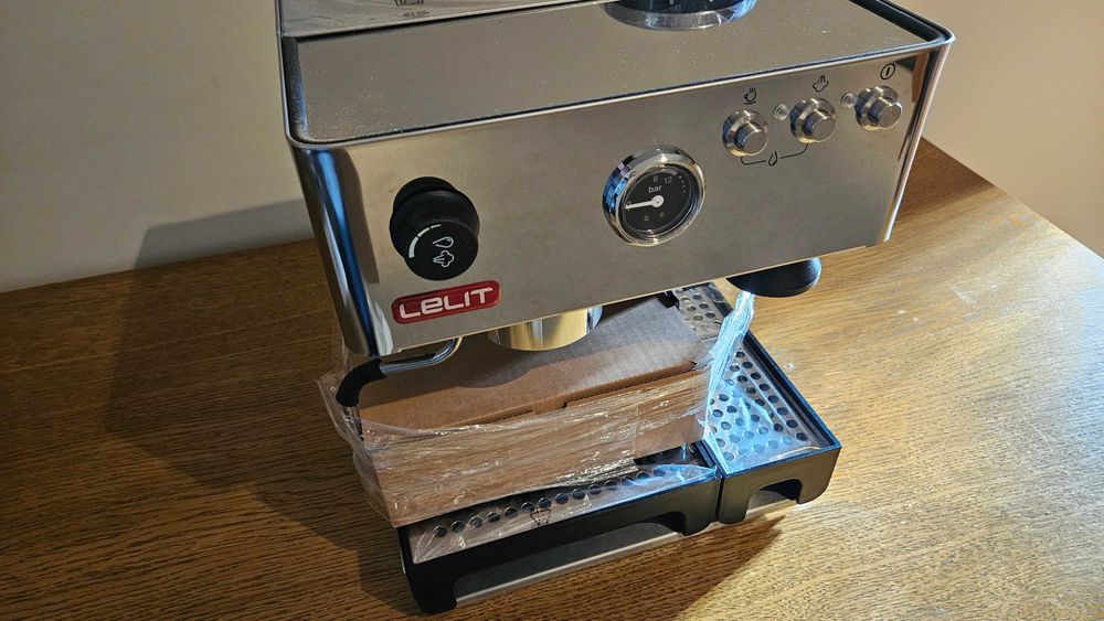 Ekspres do kawy kolbowy Lelit Anita PL042EMI