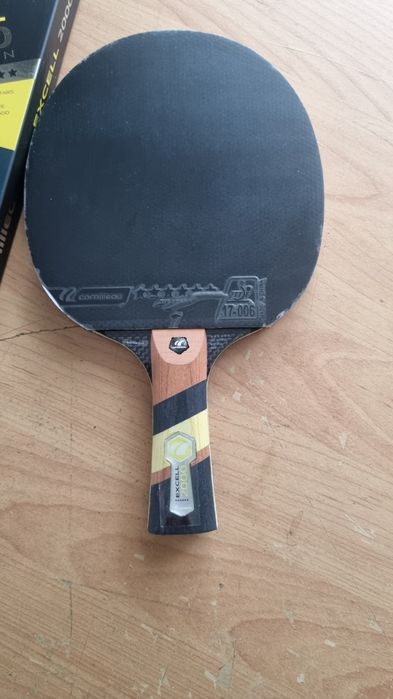 Rakietka do tenisa stołowego CORNILLEAU EXCELL 2000 Carbon