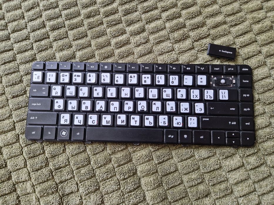 Клавіатури HP 630 та Lenovo G560 на запчастини, відновлення