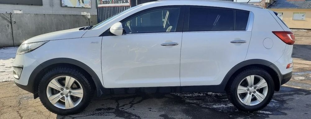 Kia Sportage 2013 VIN Y6DPC813DDL425744 фото оголошення 2 з 6