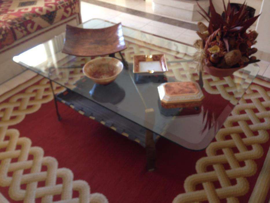 Mesa de apoio de sala