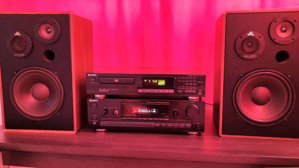 Wieża Sony zestaw kolumny Pilot