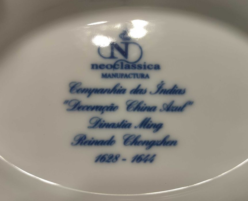 Vaso de Cerâmica Neoclássica Manufactura