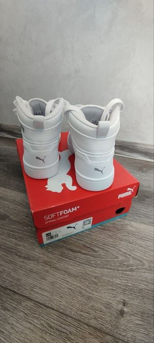 Оригінальні кросівки Puma