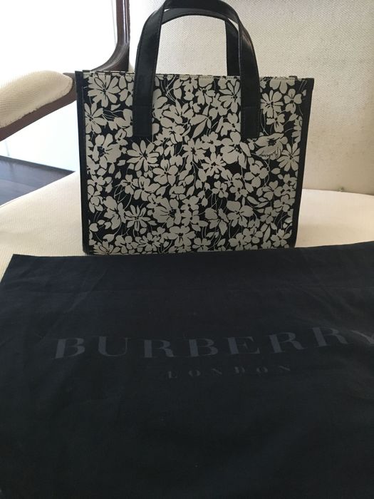 Mala Burberry original
