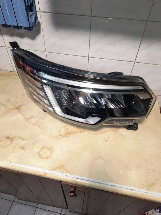 Renault Trafic 3 (2lift) prawa led pure vision