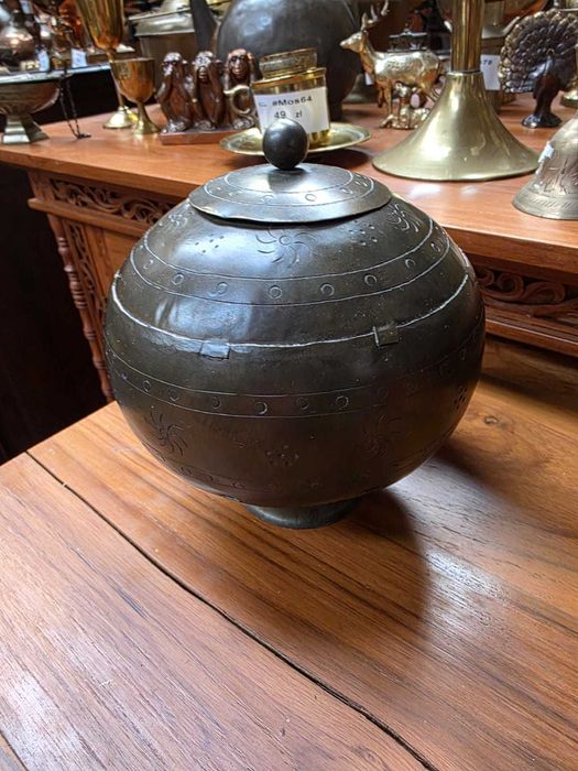 Naczynie metalowe z pokrywą dekoracyjne orientalne #379 Stylowy Węgrów