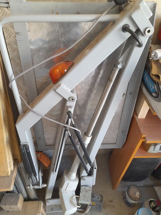 Гідропідйомник автомобільний