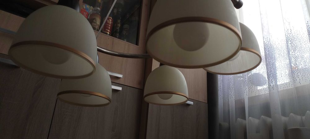 Lampa sufitowa żyrandol