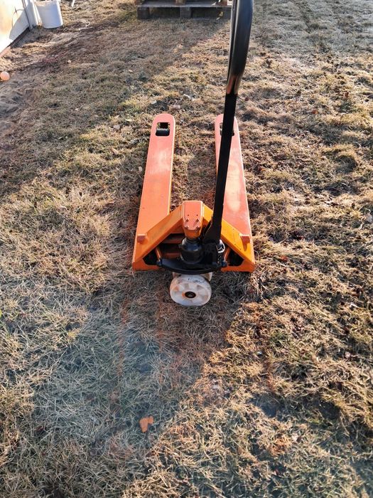 Paleciak ręczny wózek paletowy