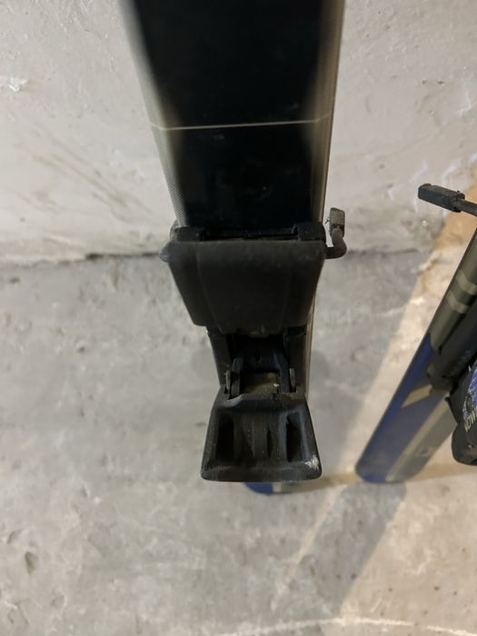 Narty Elan bez wywrotkowe kask